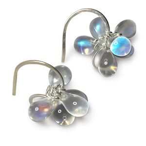 New Sterling Silver Clusters of flowers, clear earrings.